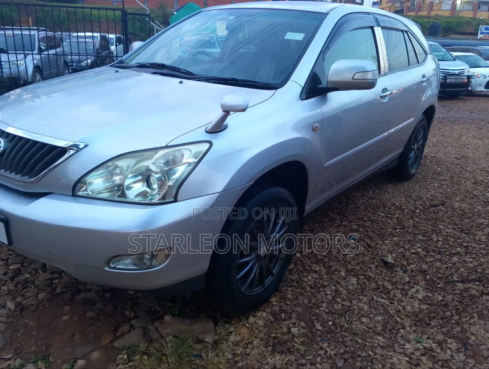 Toyota Harrier 2010 Silver