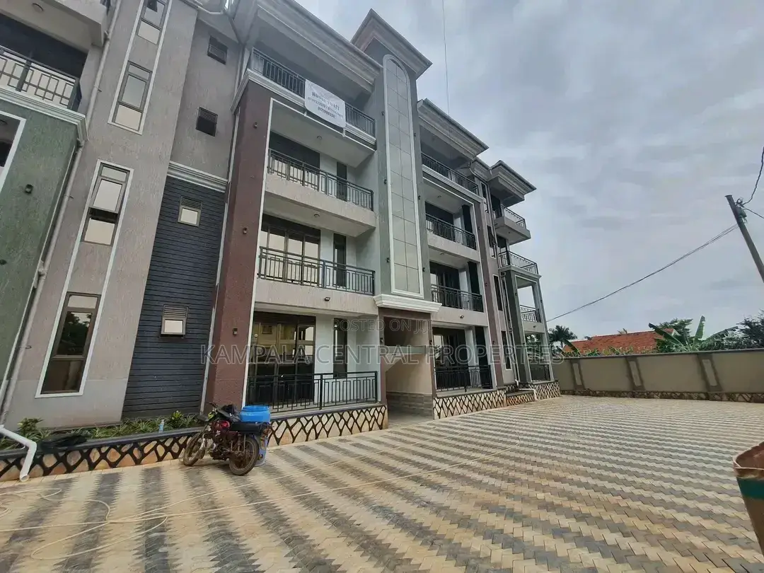 3bdrm Duplex in Lugogo By-Pass, Central Division for rent