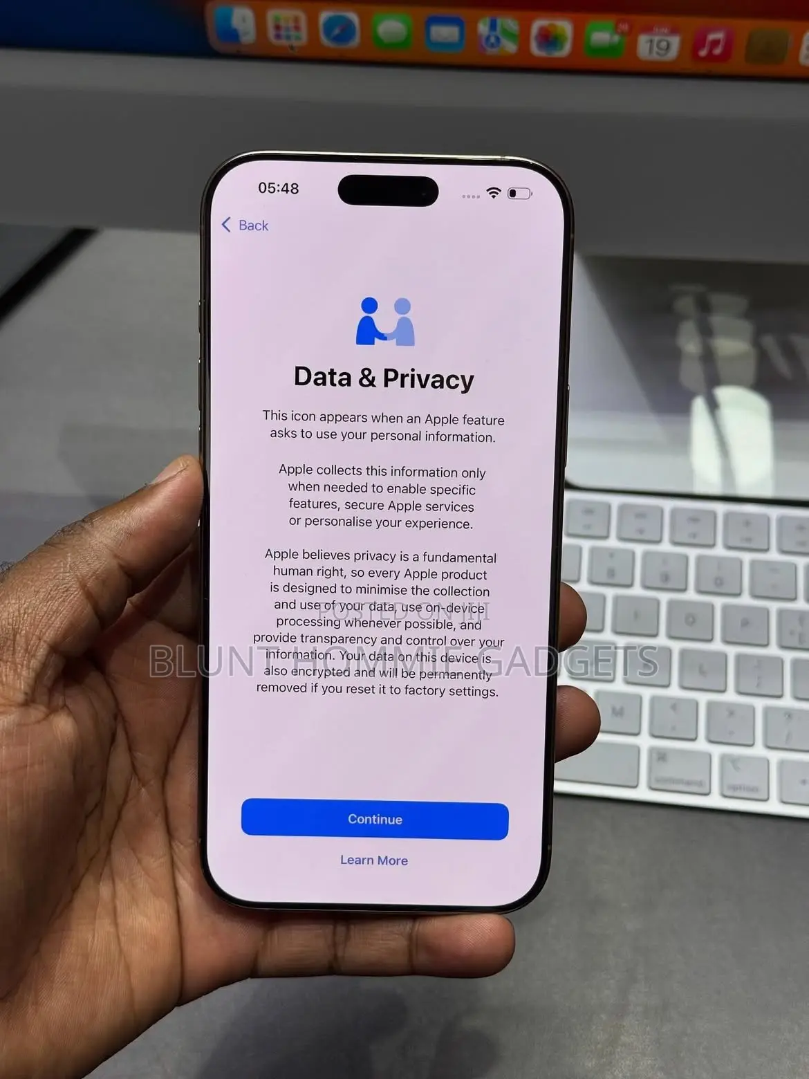 Apple iPhone 16 Pro Max 256 GB Gold