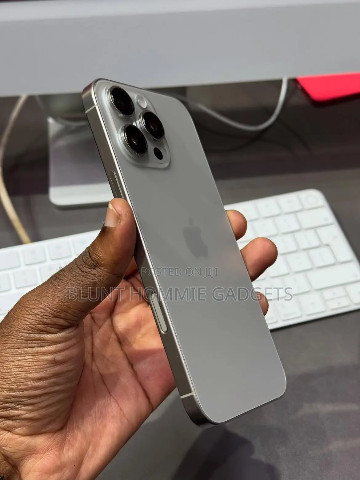 Apple iPhone 16 Pro Max 256 GB Silver