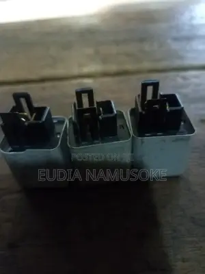 Relays for Lights Isuzu Fuso and Isuzu