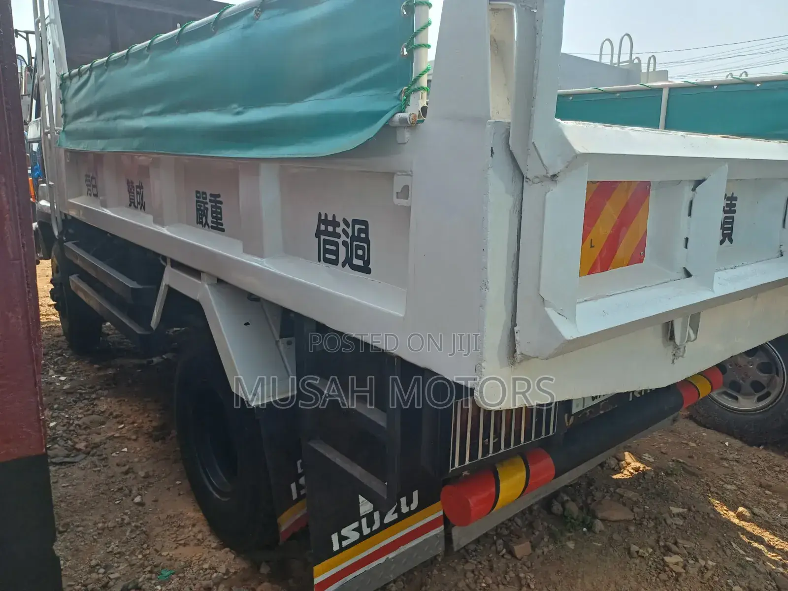 Isuzu Forward Tipper