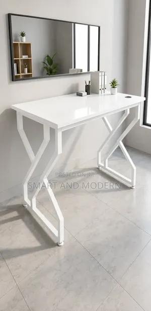 White |Office Desk| Office Desk Workstation Reading