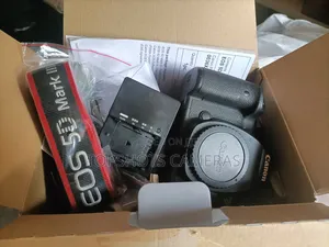 Canon Eos 5d Mark Iii Body