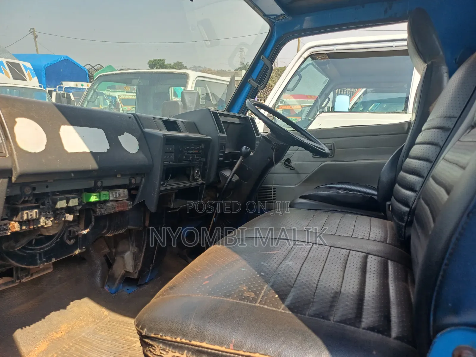 Elf Truck Isuzu