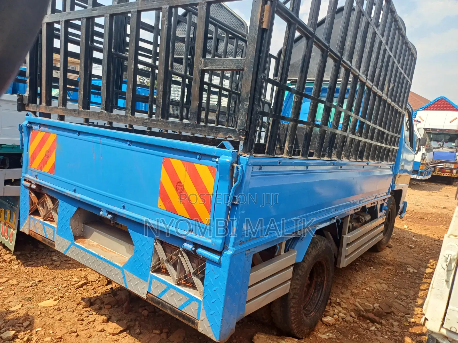 Elf Truck Isuzu