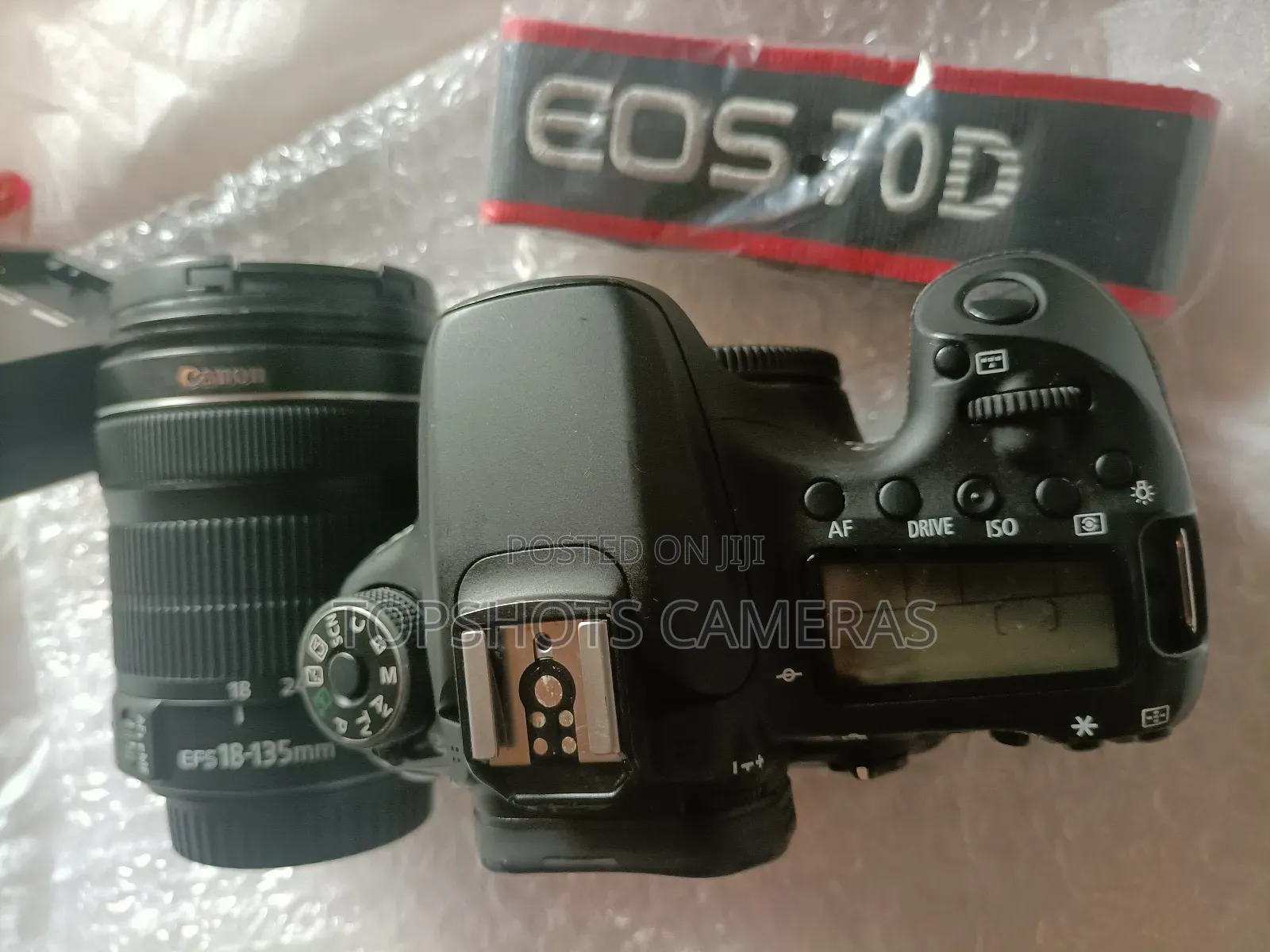 Canon EOS 70D With EF-S 18-135mm Lens Camera Kit