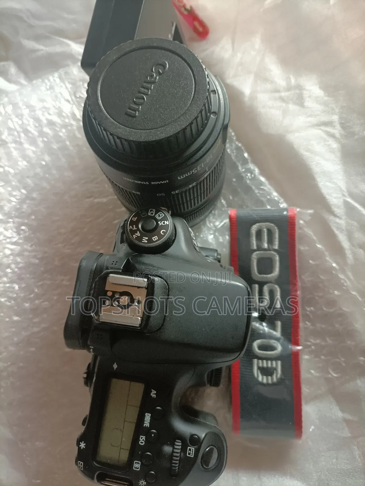 Canon EOS 70D With EF-S 18-135mm Lens Camera Kit