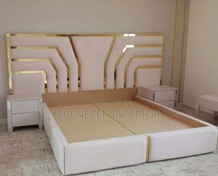 Ebenezar Tufted Beds