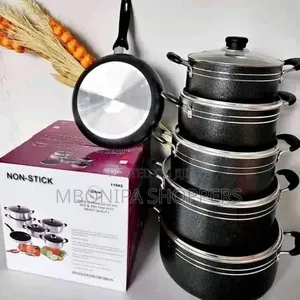 Non-Stick Aluminum Cookware Set With Glass Lids - Black.