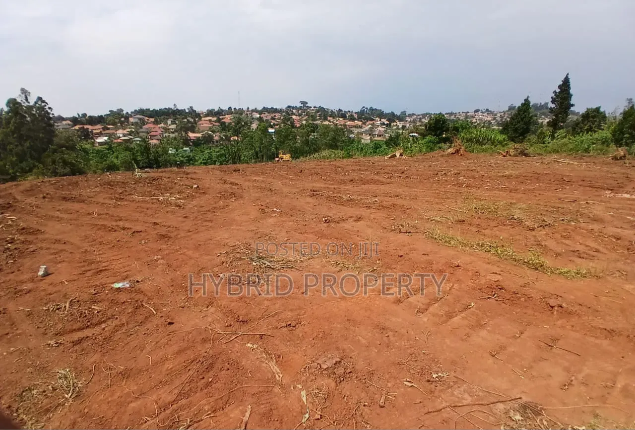 Prime Plots for Sale at Wakiso Town~Bulabakulu Executive Land Estate.