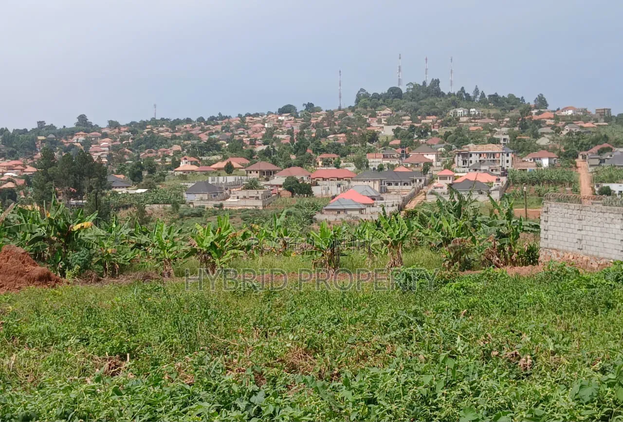 Prime Plots for Sale at Wakiso Town~Bulabakulu Executive Land Estate.