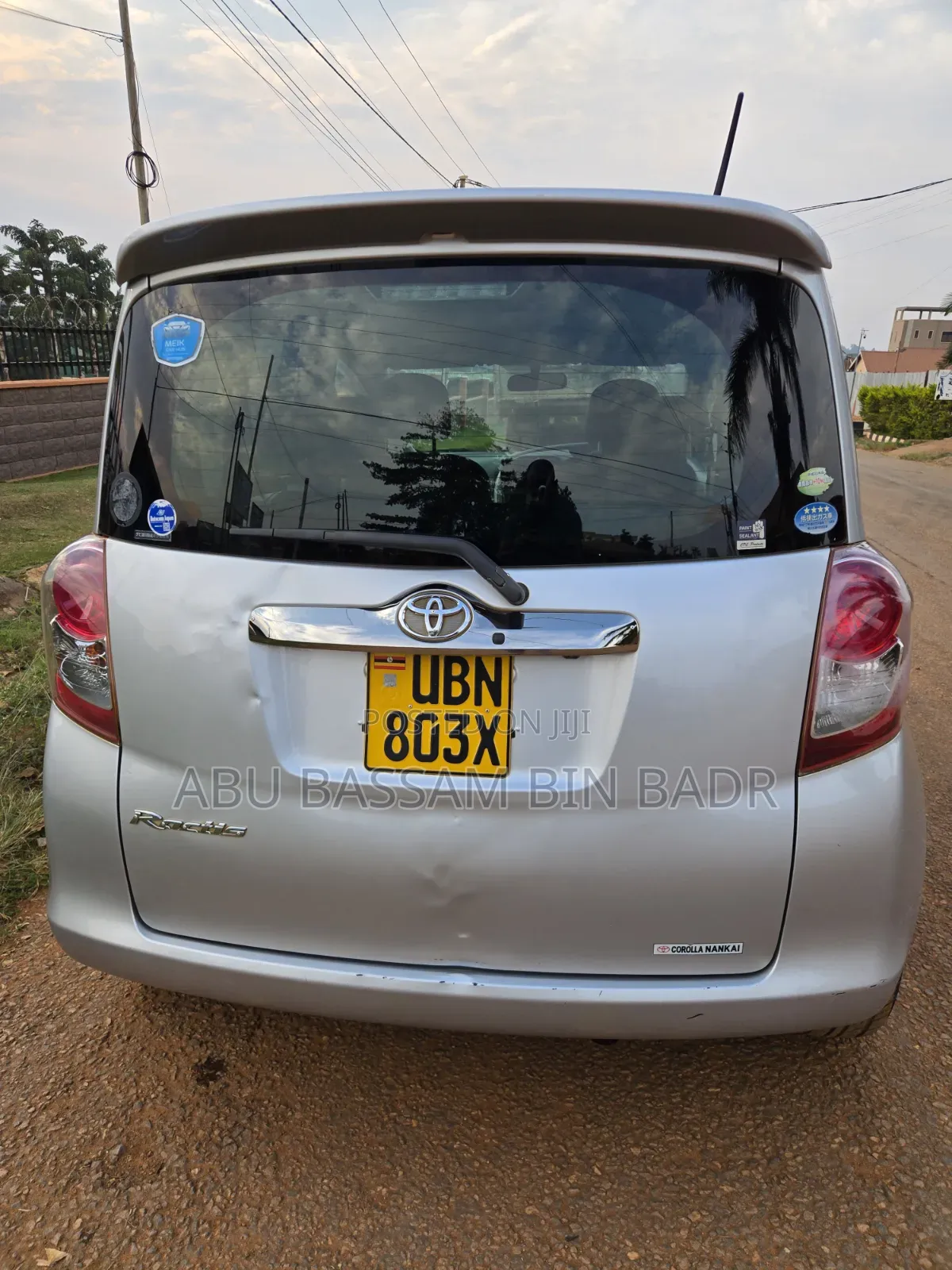 Toyota Ractis 1.5 FWD 2009 Silver