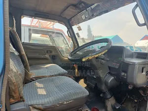 Canter Short Truck Gray