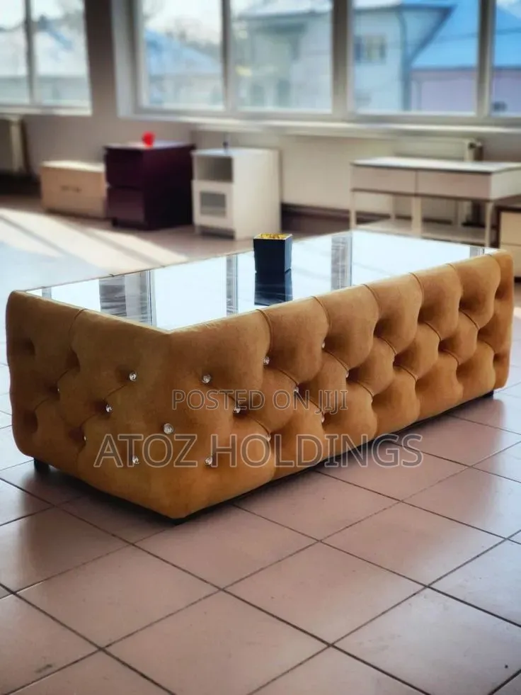 Center Tables/Luxury Chesterfield Center Tables From 600,000/-