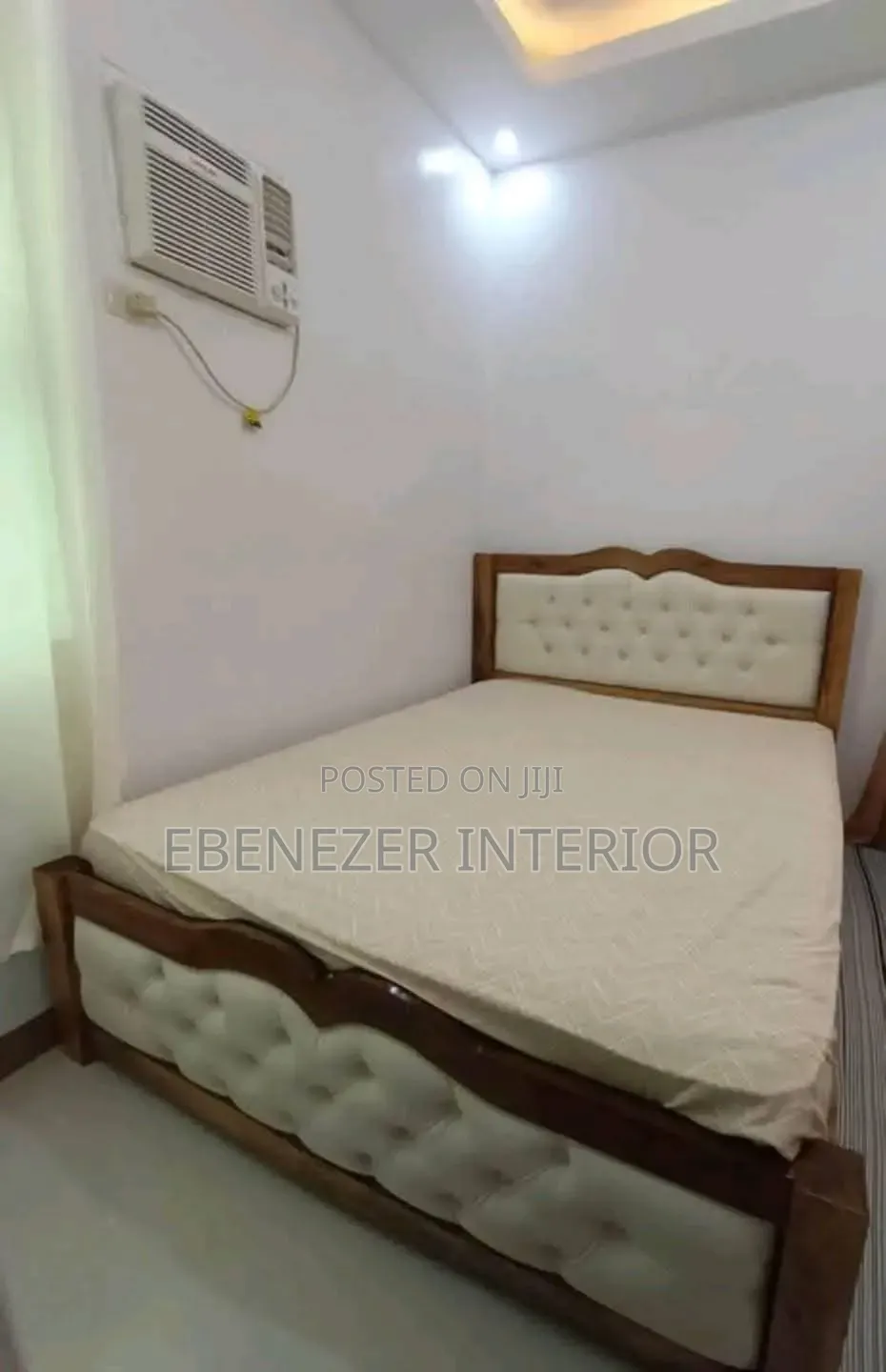 Ebenezar Tufted Beds