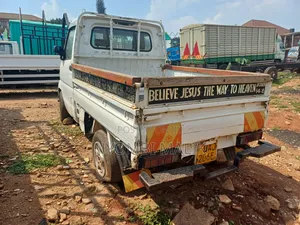 Suzuki Pick Up