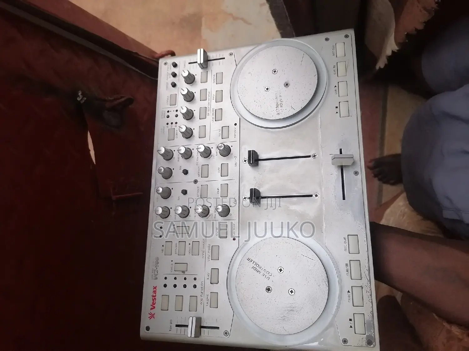 Vestax Vci 100