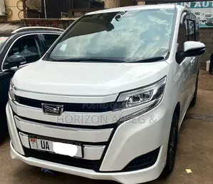 Toyota Noah 2.0 AWD (8 Seater) 2018 White