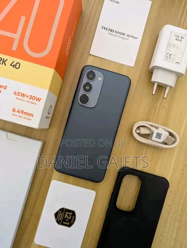 New Tecno Spark 40 Pro+ 256 GB Black
