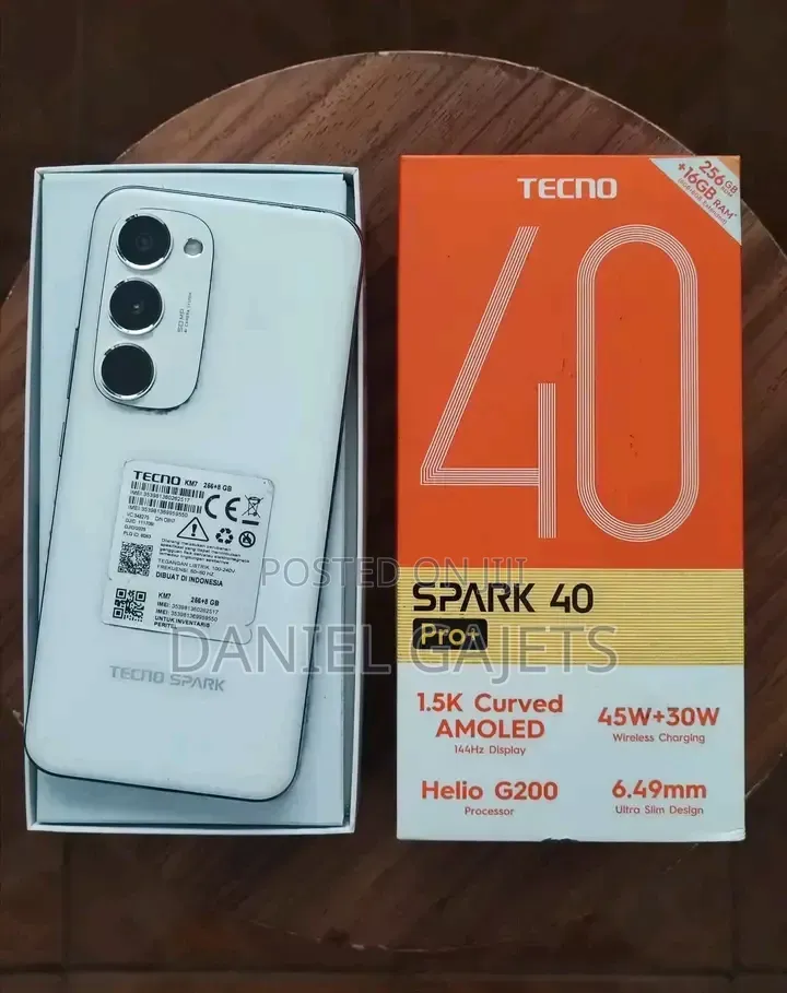 New Tecno Spark 40 Pro+ 256 GB Silver
