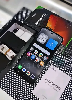 New Infinix Smart 20 128 GB Silver