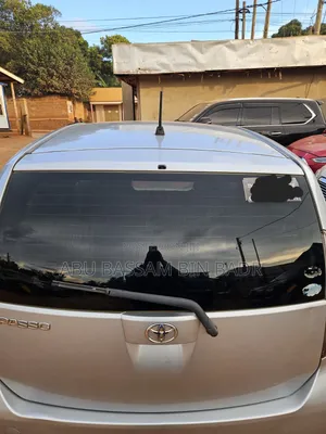 Toyota Passo 1.0 FWD 2006 Silver