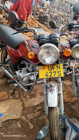 Bajaj Boxer 100 2023 Red