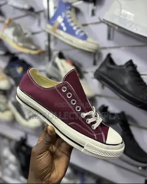 Original Converse Chuck 70 Maroon Bordeaux Low Top Sneakers