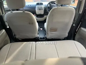 Toyota Passo 2007 Maroon