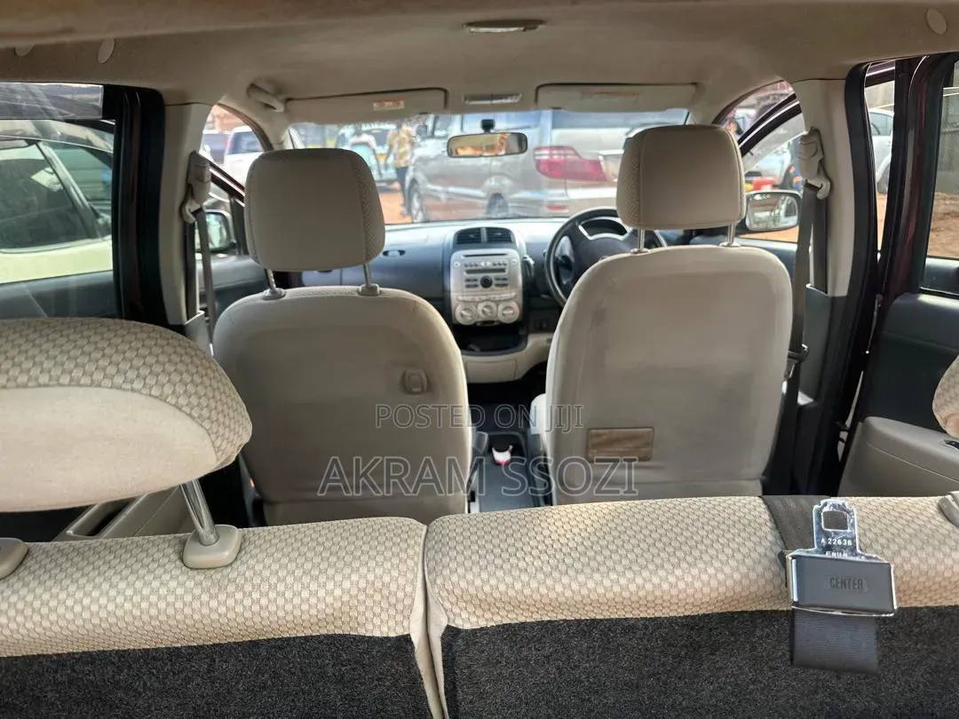 Toyota Passo 2007 Maroon