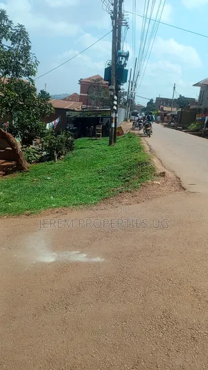 Half Acre in Makerere Kikoni