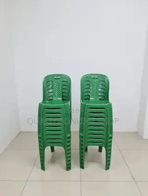 Heavy Duty Plastic Chairs for Churches, Events and Schools