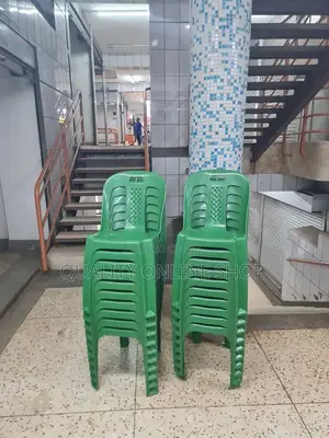 Heavy Duty Plastic Chairs for Churches, Events and Schools