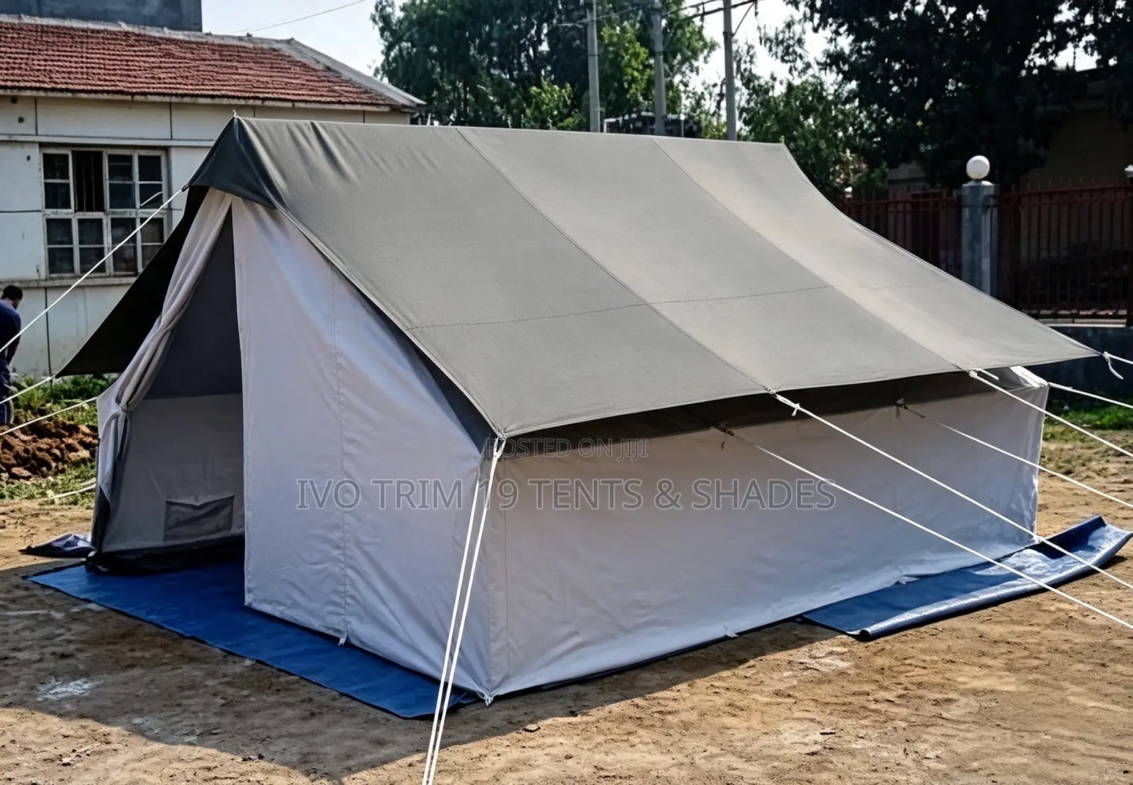 Ridge-Vent Large Humanitarian Tent