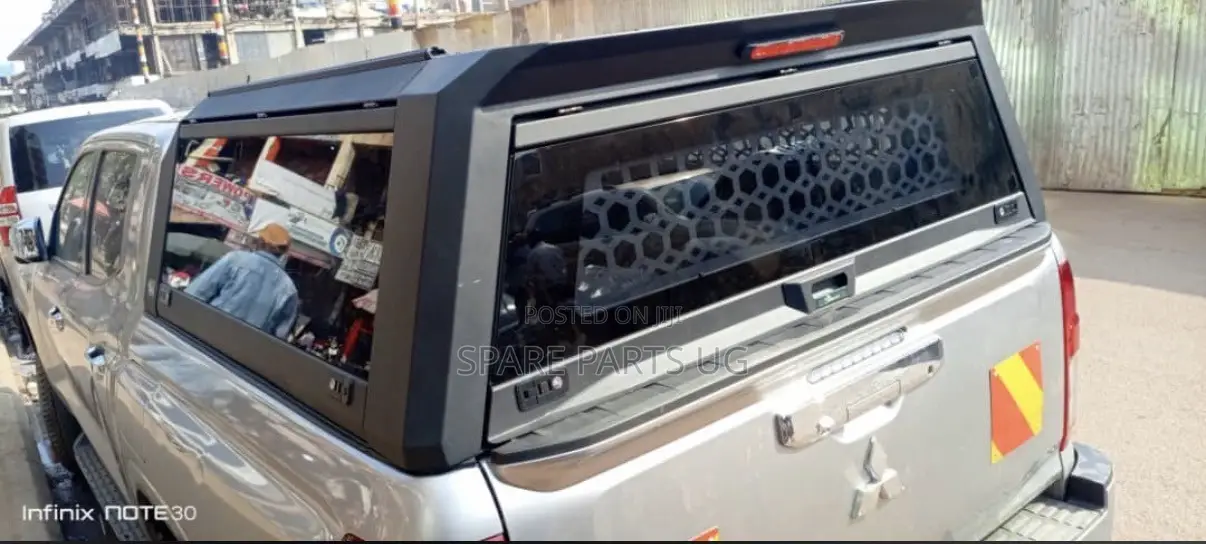 Universal Pickup Canopy