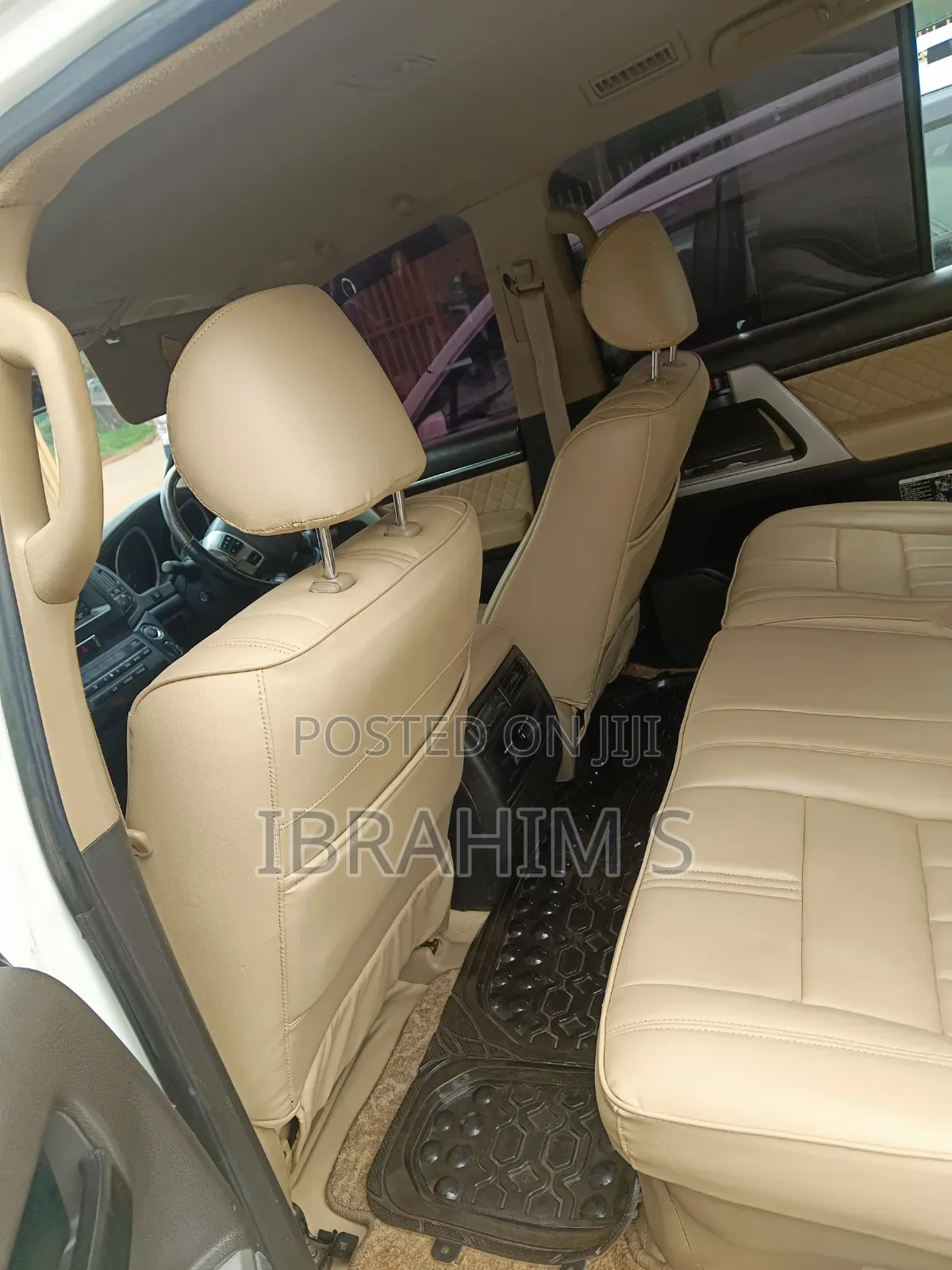 Toyota Land Cruiser 2016 White