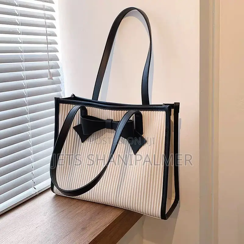 Ladies Hand Bags