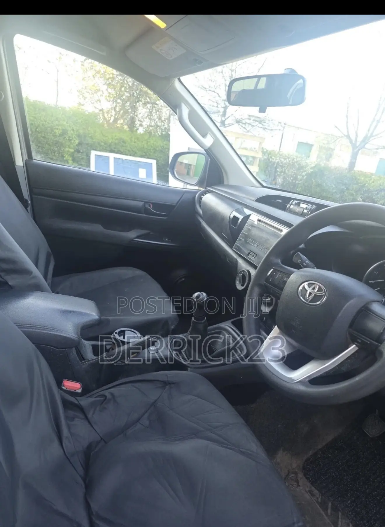 Toyota Hilux 2017 Silver