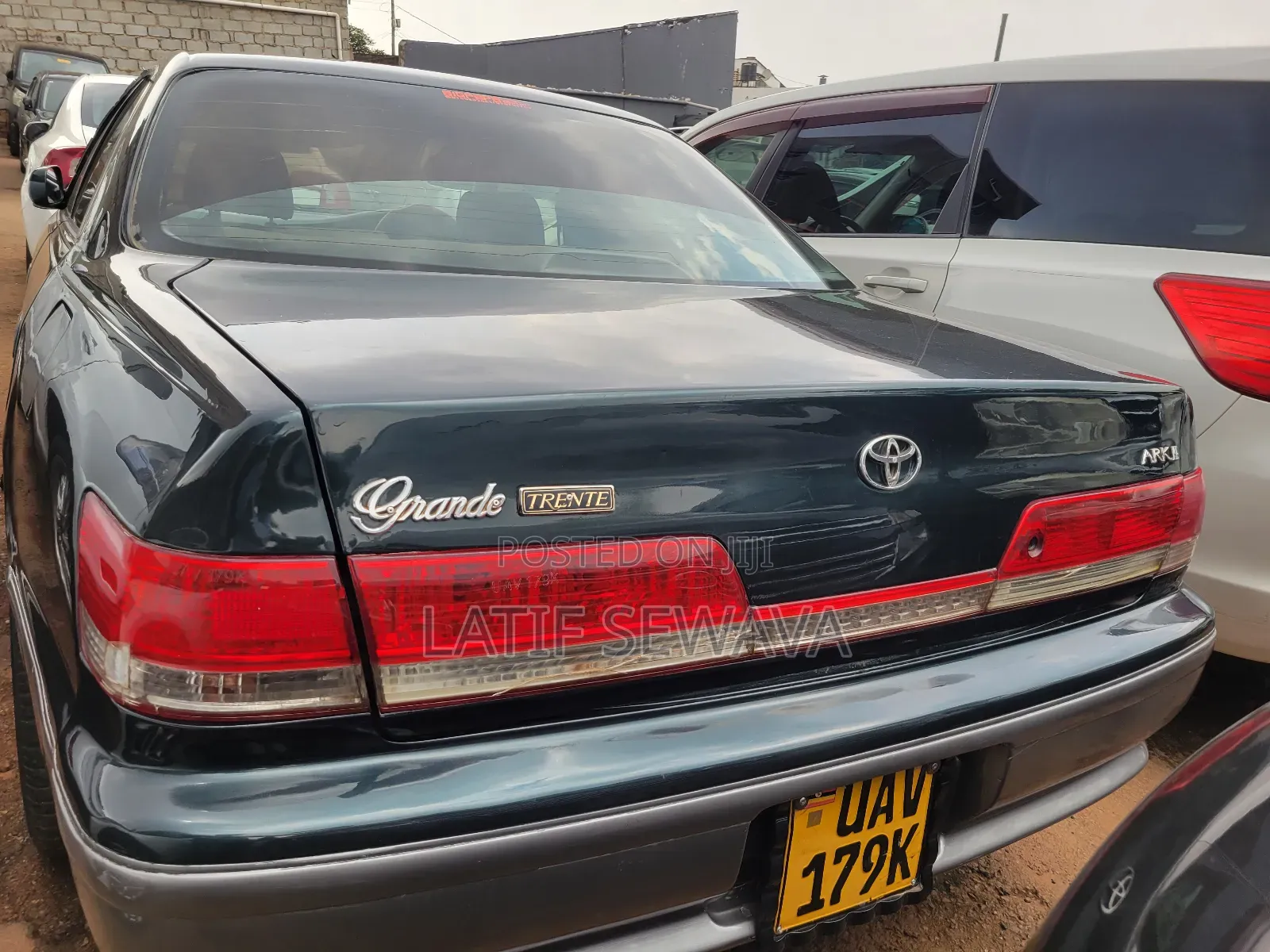 Toyota Mark II 2.0 AWD 1998 Black