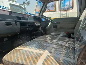 Canter Boxbody