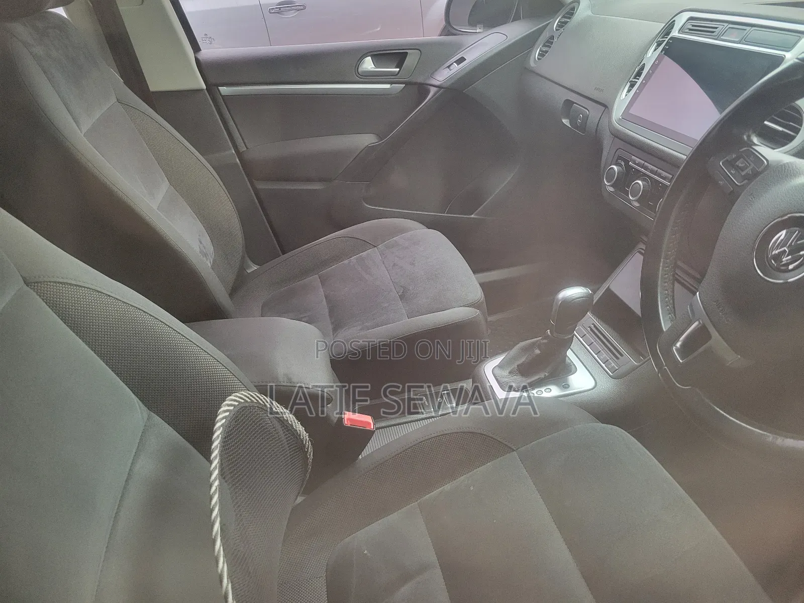 Volkswagen Tiguan S 4Motion 4dr SUV AWD (2.0L 4cyl Turbo 6A) 2014