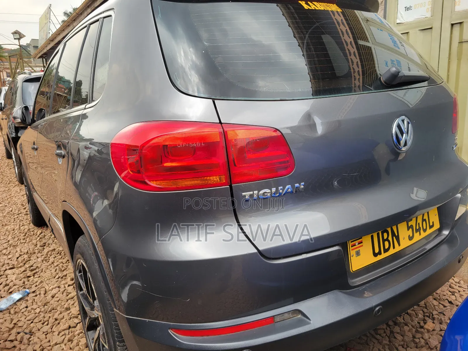 Volkswagen Tiguan S 4Motion 4dr SUV AWD (2.0L 4cyl Turbo 6A) 2014