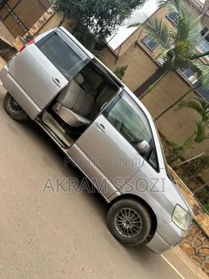 Toyota Noah 2002 Silver