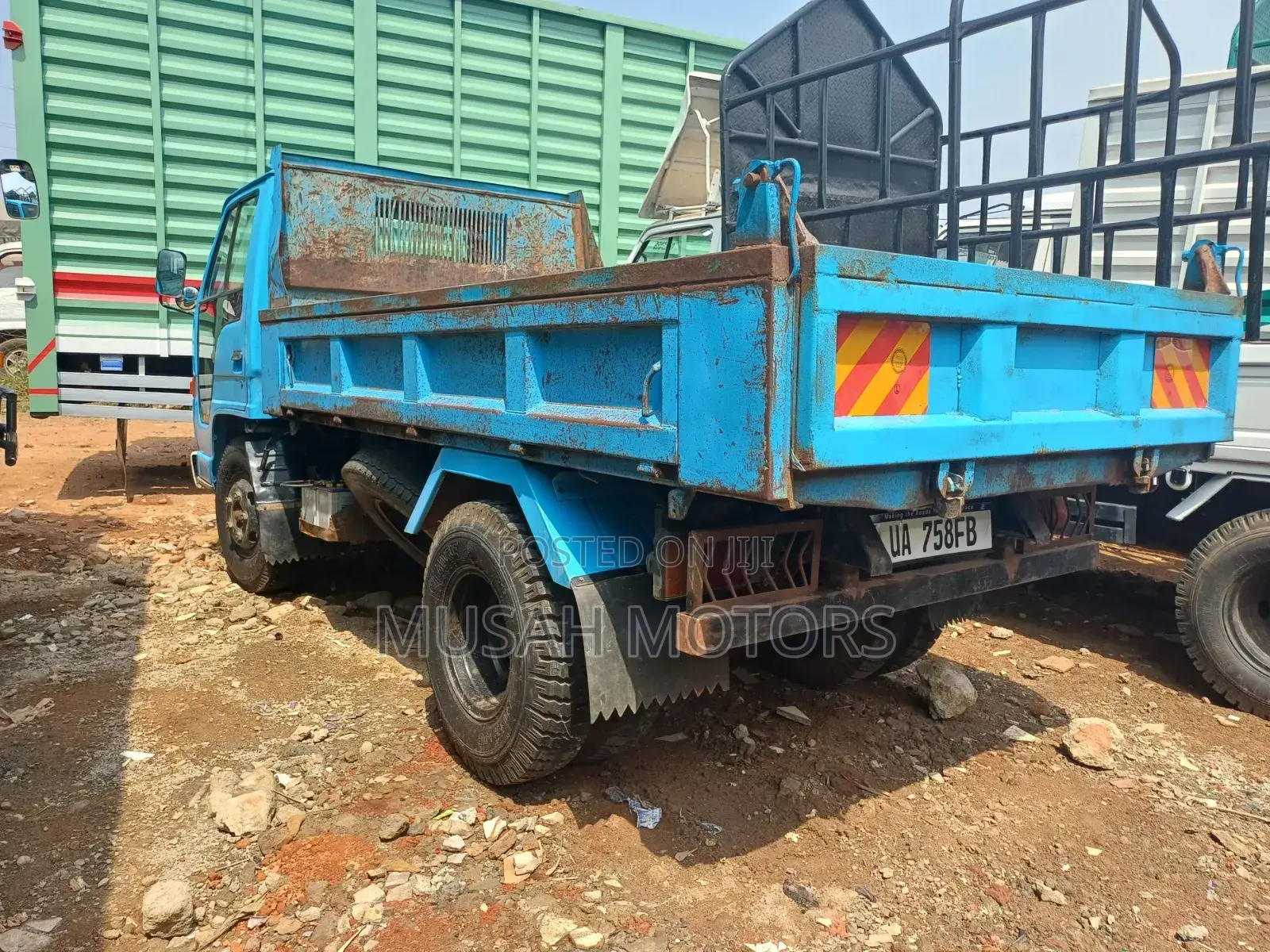 Elf Tipper Isuzu