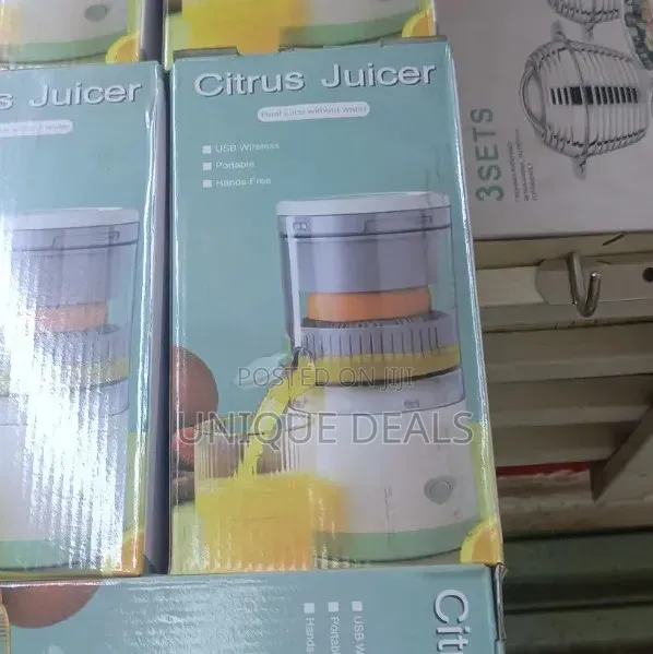 Electric Citrus Juicer, Portable Orange Squeezer