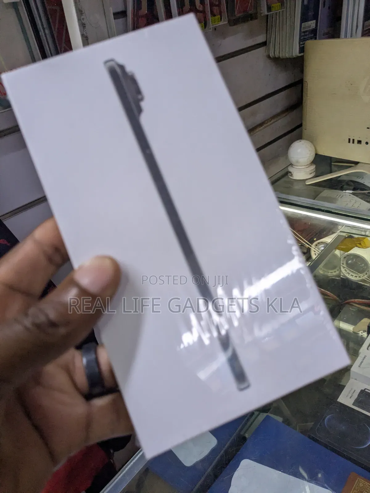 New Apple iPhone Air 256 GB Gray
