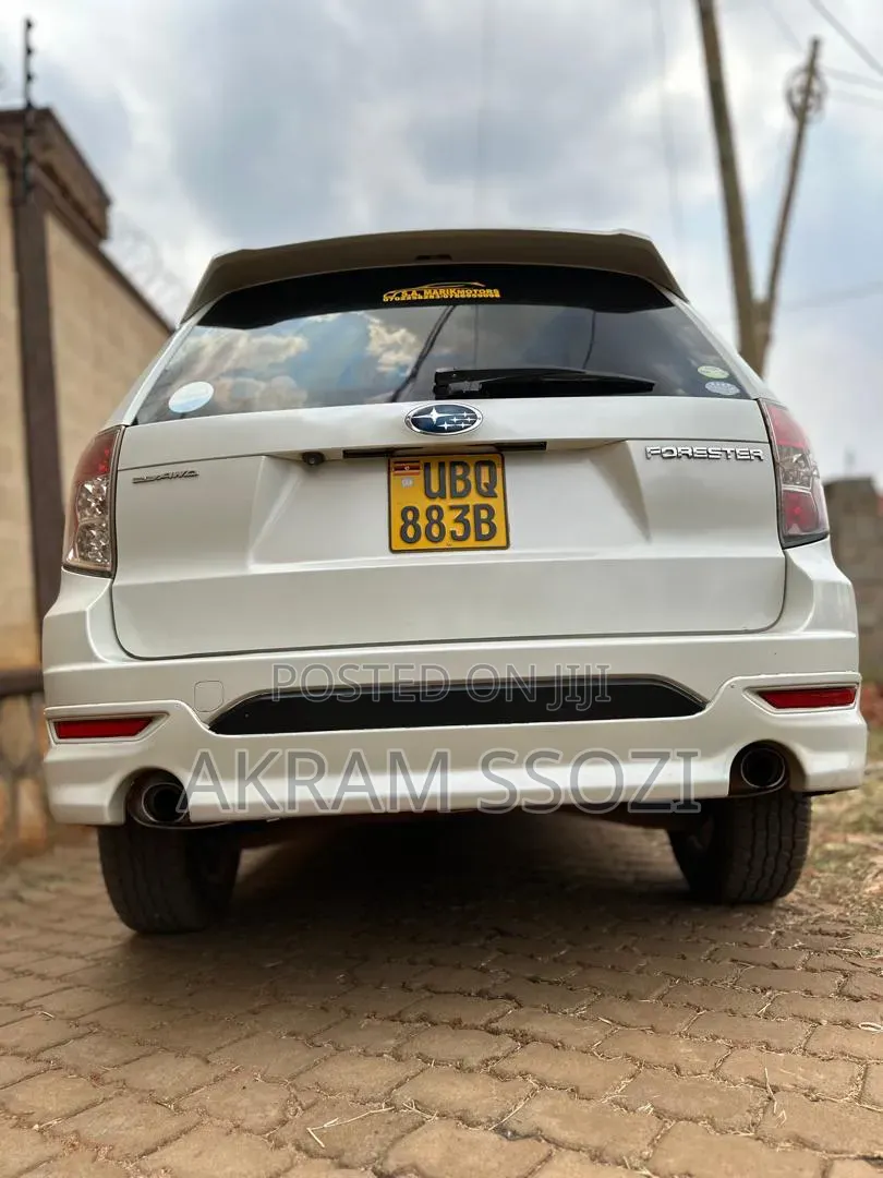 Subaru Forester 2011 White