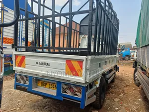 Canter Short Truck