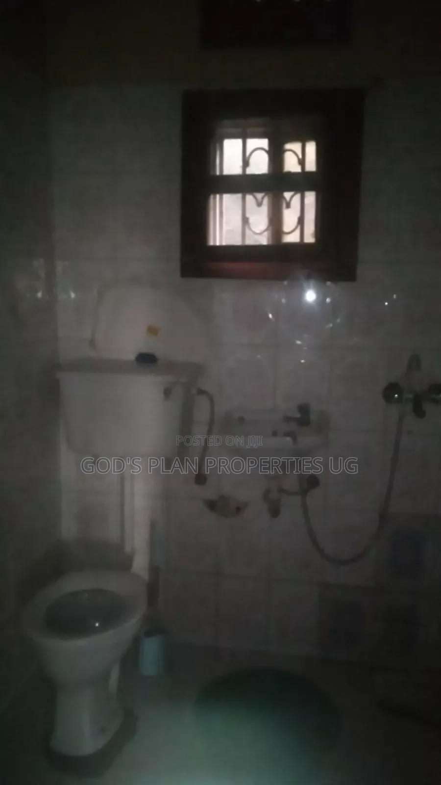2bdrm Bungalow in Wakaliga Estate, Central Division for rent